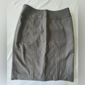 Anne Klein Gray Pencil Skirt with Contour Seams